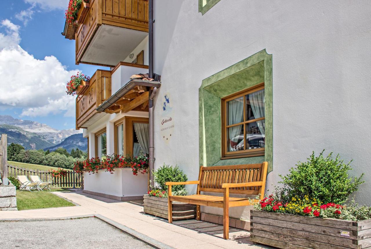 Hotel Garni La Soldanella Мадона ди Кампильо Екстериор снимка